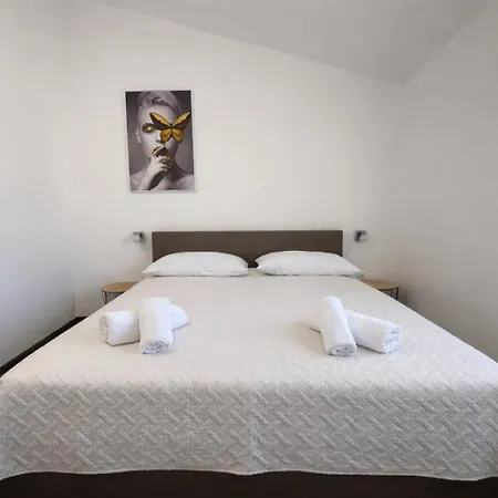 بيت للعطل Holiday Home Pakostane باكوشتاني