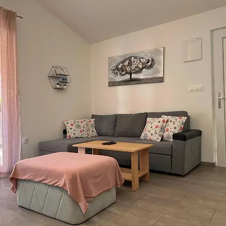 Holiday Home Pakostane *